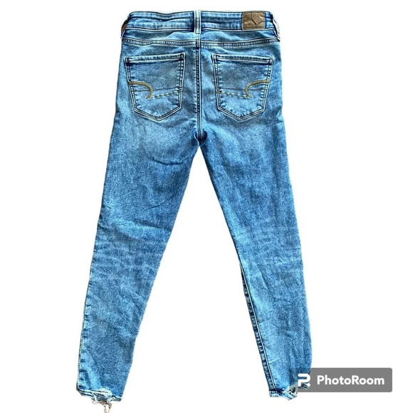 AMERICAN Eagle Light  Wash Ripped Skinny Jeans Super Stretch Jegging Size 0 - Picture 4 of 12